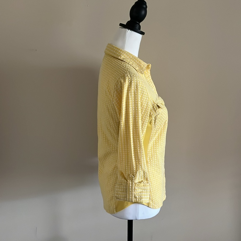 Hope & Harlow, Yellow Fitted Button Down Shirt, Size S - Picture 2 of 9